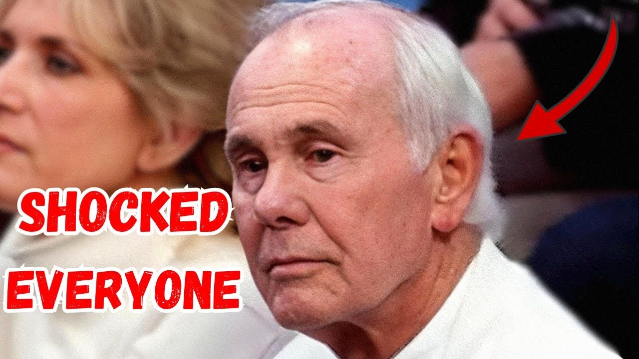 Неожиданный гость на похоронах Джонни Карсона, который шокировал всех.