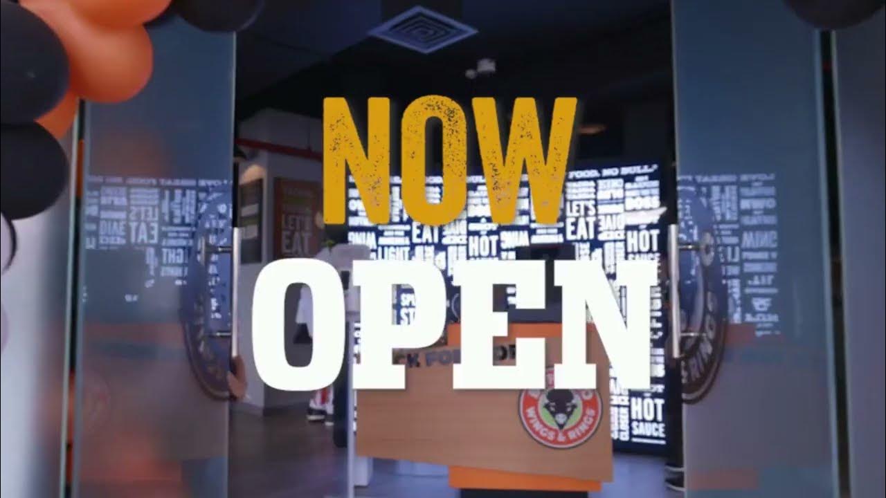 TO BUFFALO WINGS & RINGS JLT YouTube