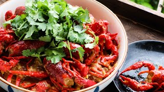 Irresistible Garlic Crawfish | How to Make the Perfect Dish