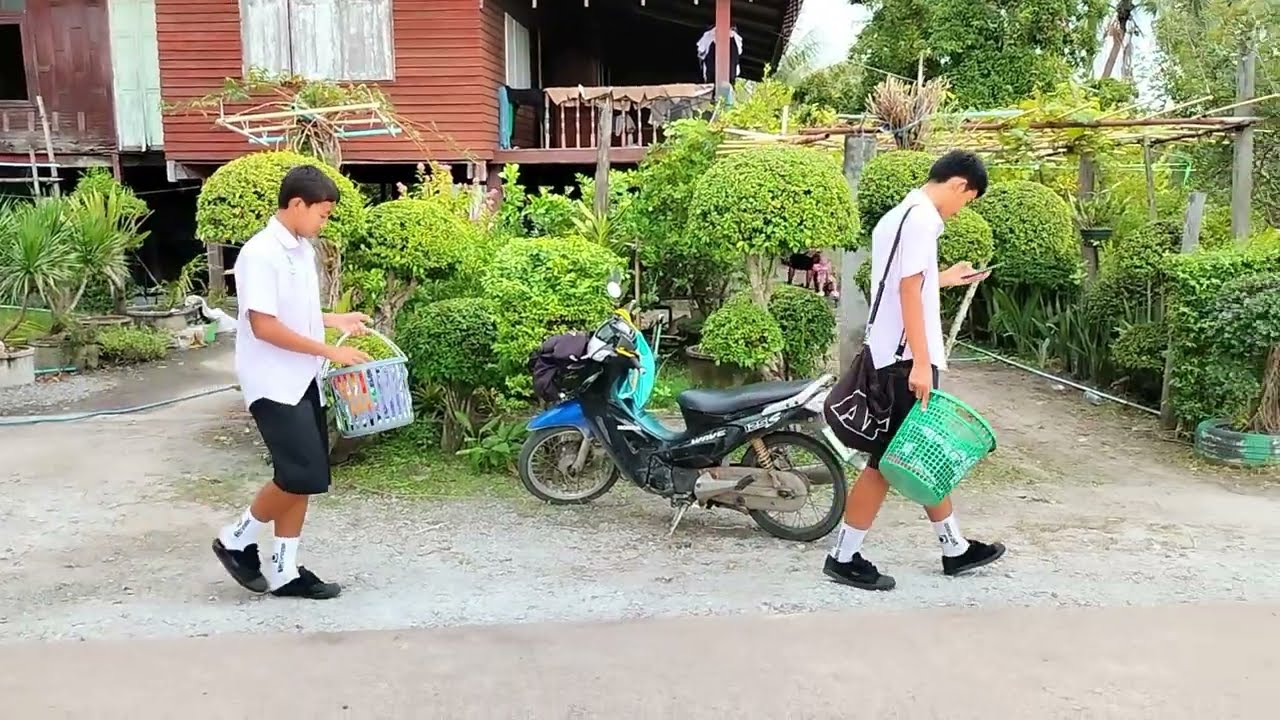 เปิดชีวิตประจำวันนักเตะหมอนทอง ล่าสุดกว่า 120 ชีวิตในแคมป์นักกีฬา