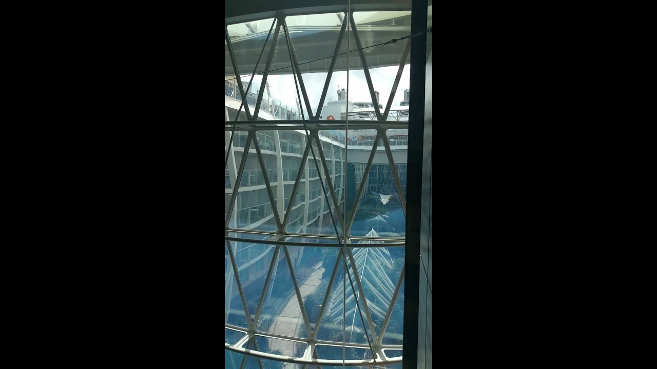 Oasis of the seas,bridge 