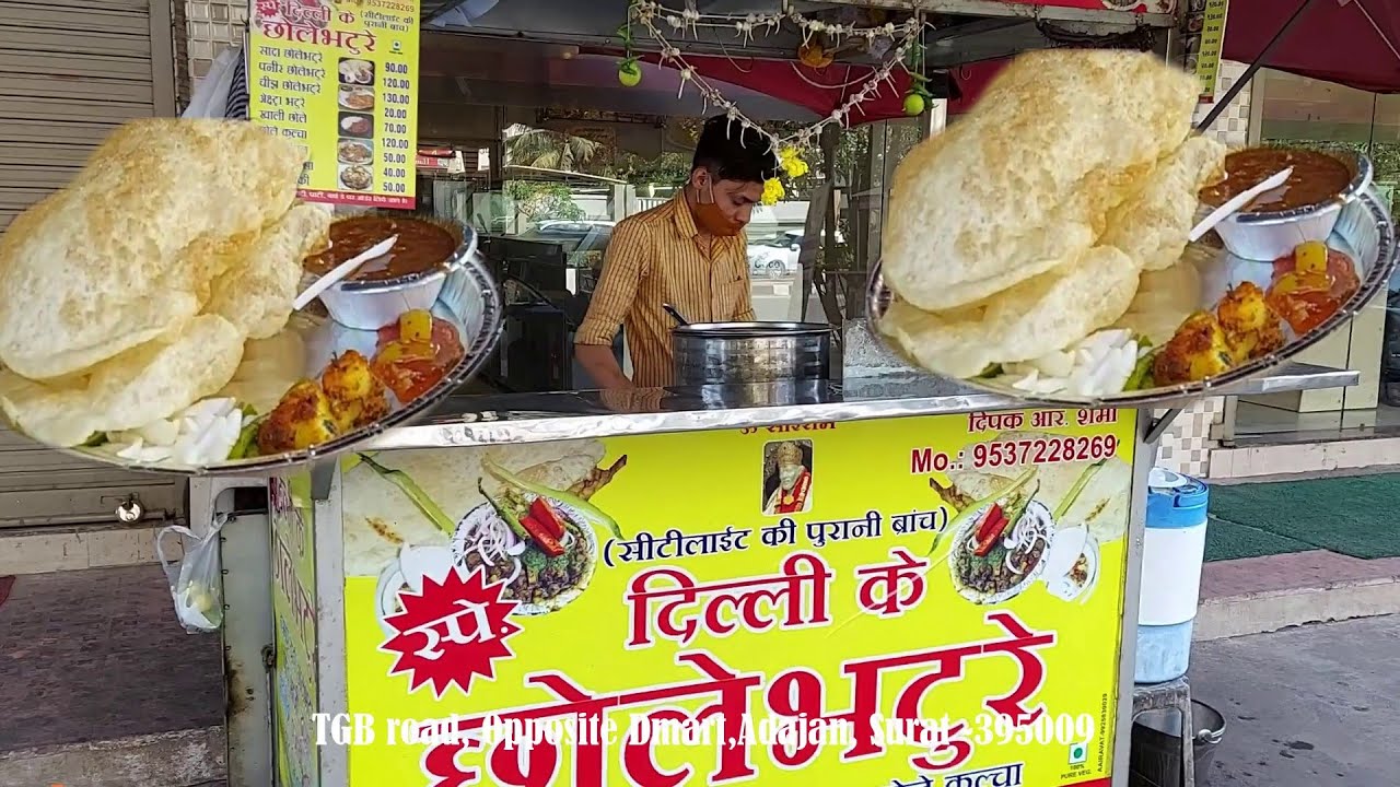 Delhi Style Chole Bhature in Surat | 90 Rs/ Plate ( 2 Bhature & Chole ) | Indian Street Food | Indian Food Loves You