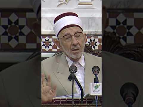 لم يقل أحد من الصحابة والتابعين بحرمة التوسل إلى أن جاء الشيخ ابن تيمية