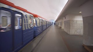 картинка: Russia, Moscow, 2X metro ride from Третьяко́вская to Добры́нинская