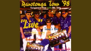Video thumbnail of "Tongareva Five, Mr. Taia - E Sio Varevare / Tomotomt=O (Live)"