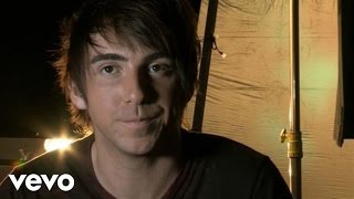 All Time Low - I Feel Like Dancin&#39; (Behind The Scenes)