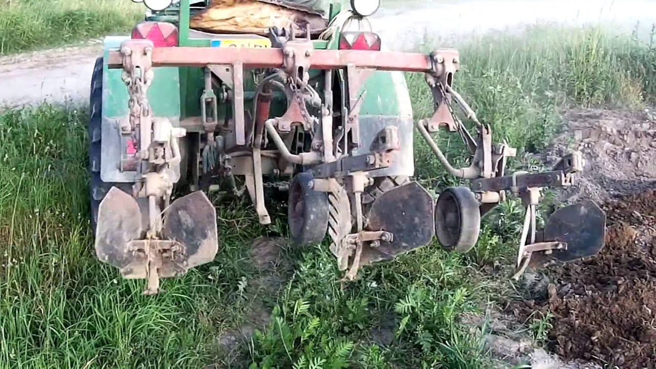Самодельный трактор. Окучивание картофеля.(SJcam5000)
