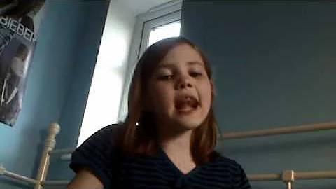 Amy Carr singing Tik Tok by Kesha