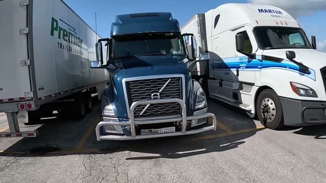 July 1, 2024/193 trucking. Taking a shower at the Pilot Truck stop. Orange Texas