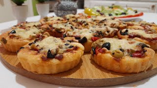 ميني كيش بالتونة و الفلفل والزيتون بدون زبدة و لا بيض بعجينة دون عجن رائعة Mini quiches au thon