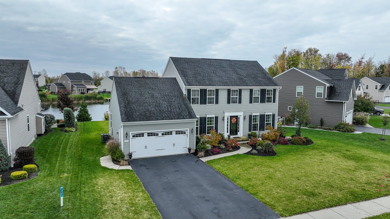 37 Middlebury Lane Lancaster, N.Y. Home for Sale Aerial Drone Video