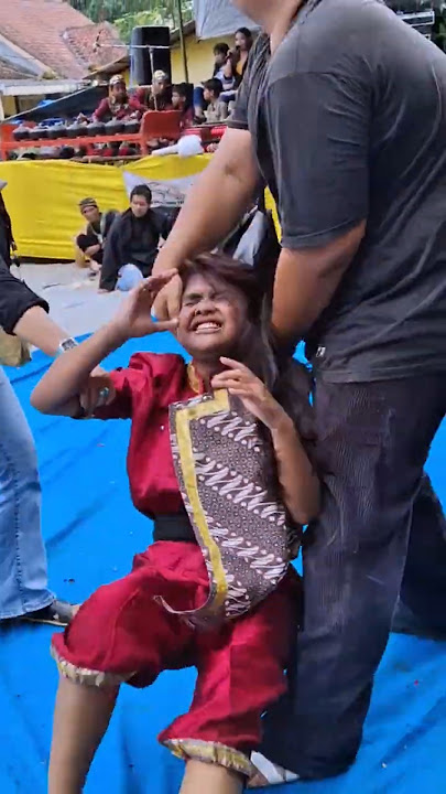 TERSENTAK Penyembuhan kesurupan jaranan kuda lumping kskm ambarawa