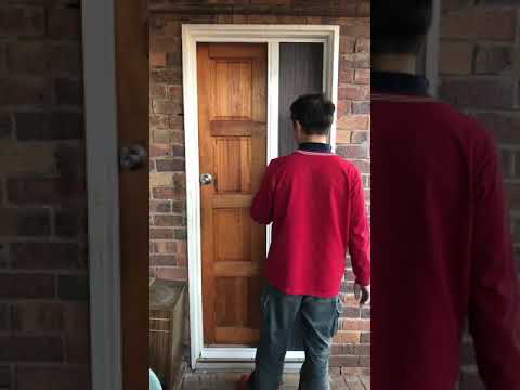 Invisible flyscreen for