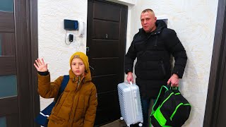 Dad and Andries are leaving home for Christmas