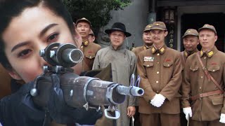 The female agent ambushed the rooftop and killed the Japanese commander with one shot!