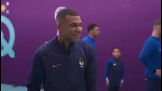 Kyle Walker Appeared To Blank Kylian Mbappe In The Tunnel