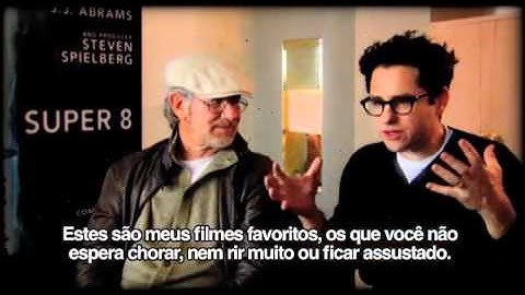Entrevista com J.J. Abrams e Steven Spielberg sobre o filme "Super 8"