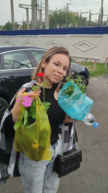 #дарите девушкам цветы - YouTube