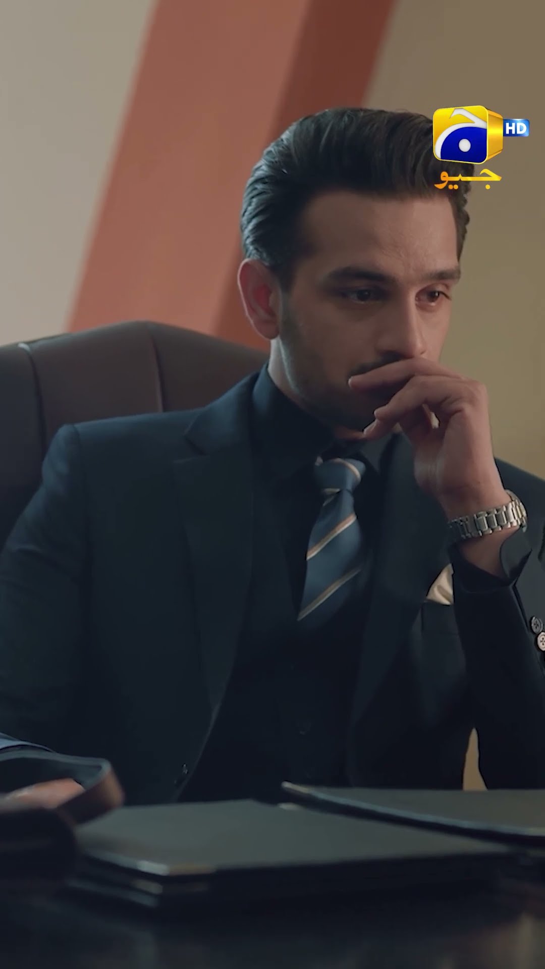 Baaz Auqaat Aap Dono Mein Larai Ho Jaye Tou !! #sunnmeredil #shorts