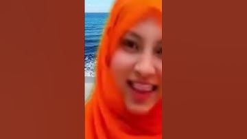 "How to Do Face Replacement Video Editing | Easy Face Swap Tutorial"