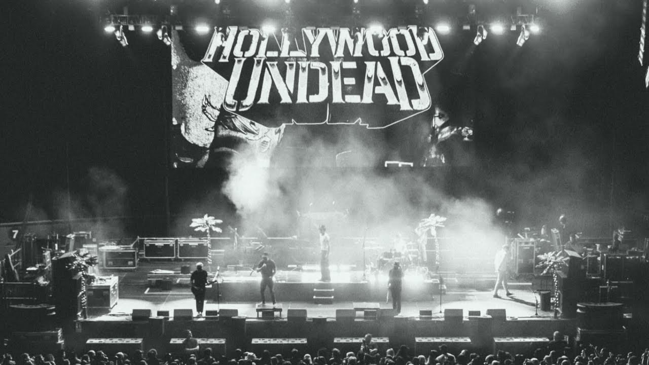 HOLLYWOOD UNDEAD - Hollywood Forever | live in Berlin [CORE COMMUNITY ON TOUR]