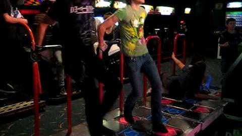 Emo Prince & The Mammoth on DDR - DaiKenRai