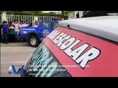 Simulação de invasão a escola para o Centro de São Miguel dos Campos