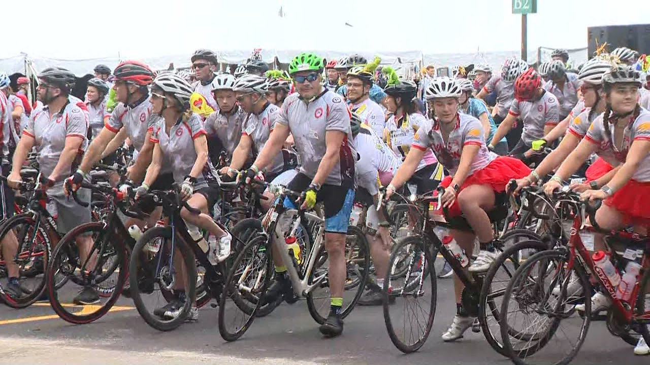 Thousands bike through grueling heat for Pan-Mass Challenge