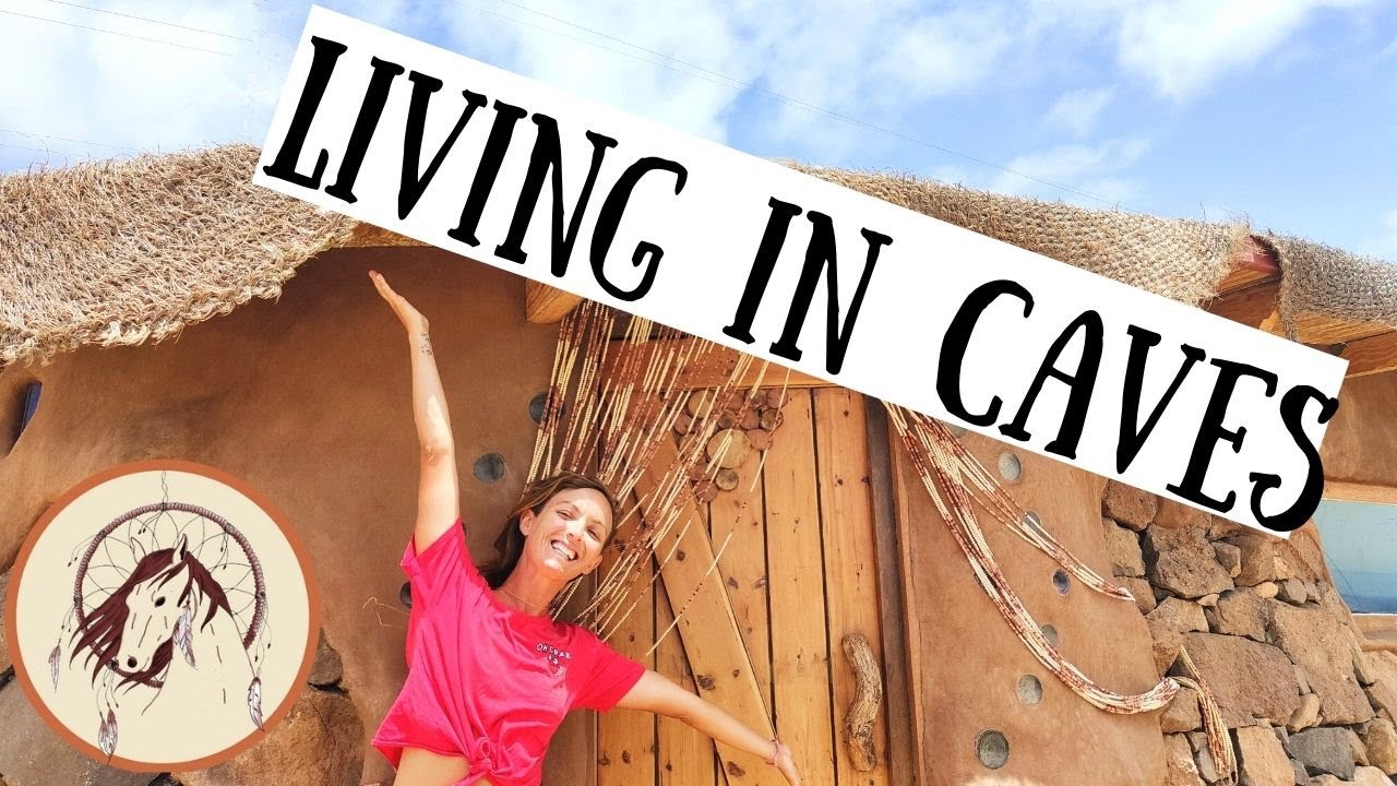 COME SEE INSIDE OUR VOLUNTEER'S CAVES - LIVING IN A CAVES ON TENERIFE