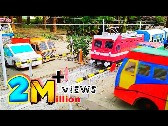 MINIATURE RAILWAY LEVEL CROSSING OF INDIAN RAILWAY || CENTY TOY TRAIN & DIECAST | #indian #railroad class=