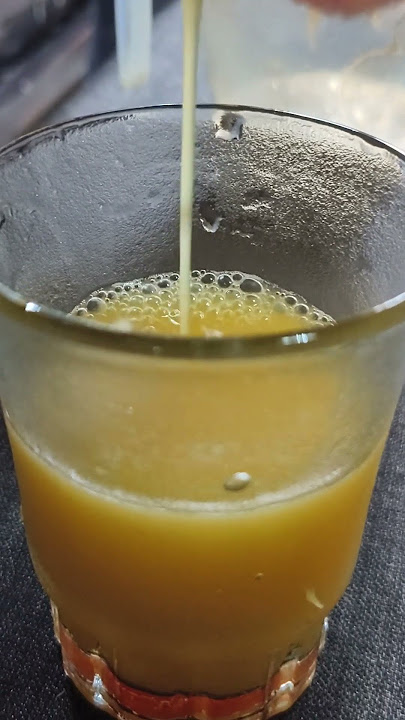 healthy orange juice,simple and tasty😋😋🍊🍊🍹🍹