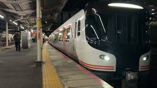 【2両の特急列車‼️】HC85系(D102編成) 特急ひだ36号大阪行き@草津発車‼️