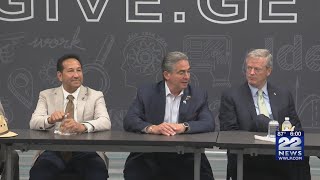 Baker, Sarno join Springfield roundtable discussion on local entrepreneurship