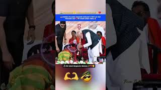 😍-PM Modi stuns Crowd, Touches feet of Woman leader Goes viral!🔥 #shorts