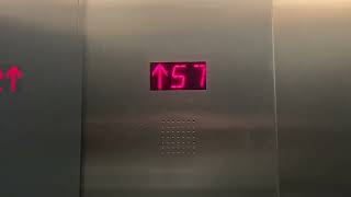 Incredibly Fast 1200 FPM Fujitec Traction High Rise Elevators In NYC