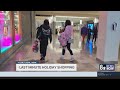 Las Vegas shoppers embrace Christmas spirit in gift hunt