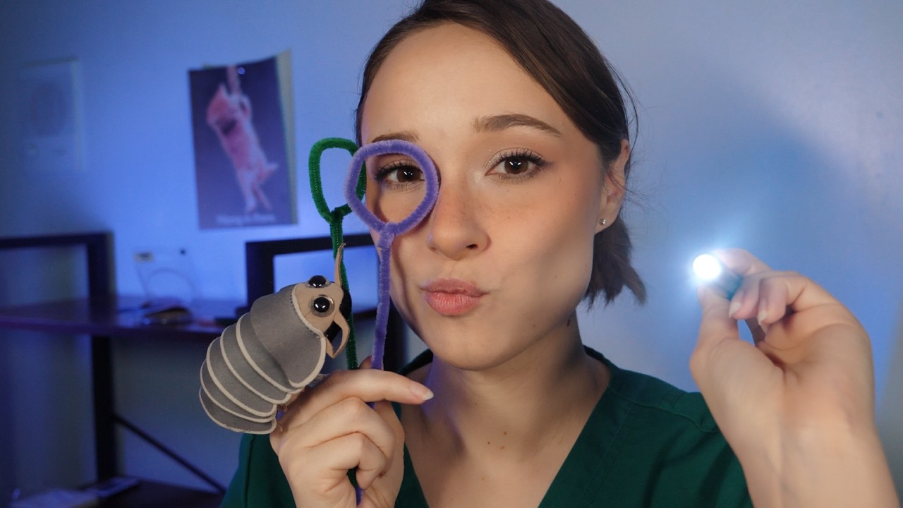ASMR Eye Exam 👁️🥼 (Talking w Mom About You/ Impersonal Attention) 🔦 Light Triggers