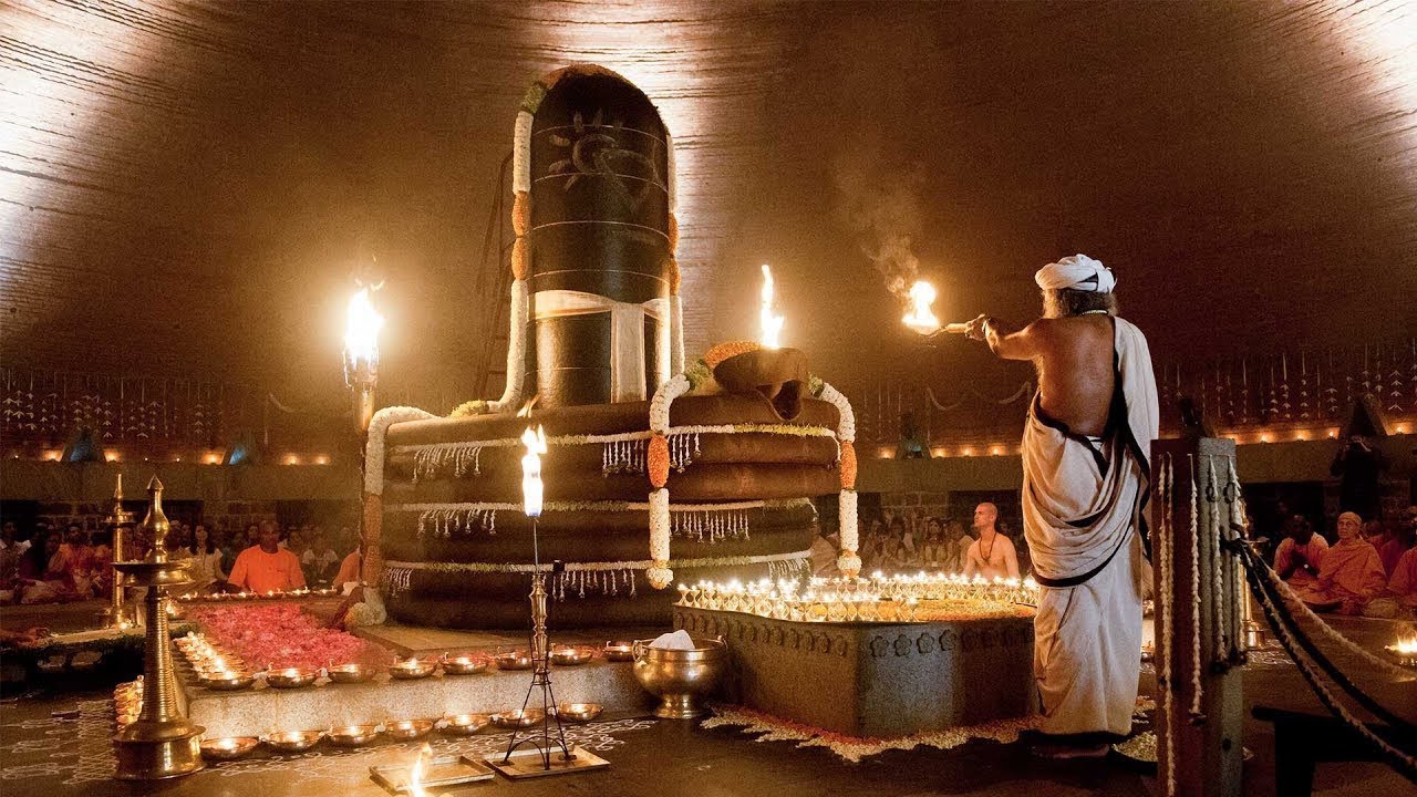 In the Grace of Yoga with Sadhguru during Mahashivratri - March 2021 - In the Grace of Yoga with Sadhguru during Mahashivratri - March 2021
