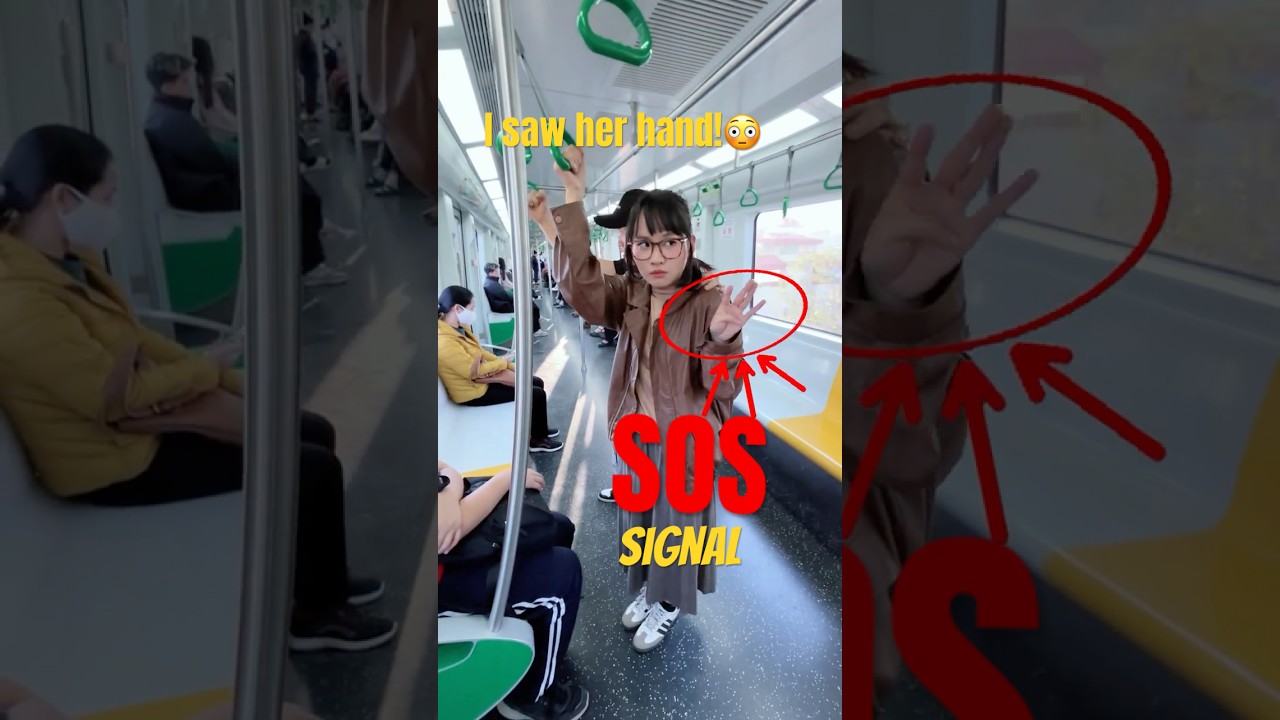 He held her tight... I saw the SOS! 🆘😱 Team Rescue 