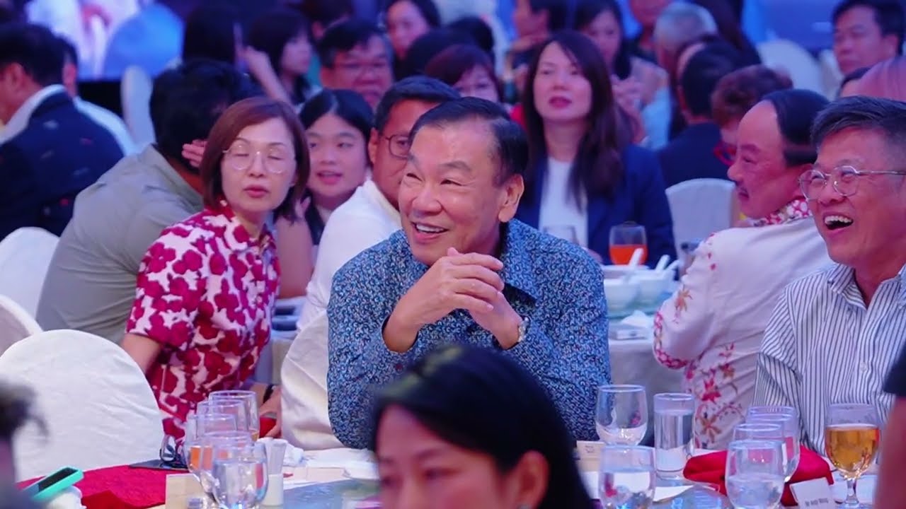 Reflecting on Our 10th Anniversary: Celebratory Prayers and Gratitude at Bai Long Wang's Milestone Event