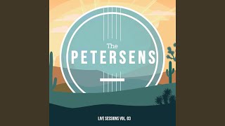 Video thumbnail of "The Petersens - The Scientist (Live)"