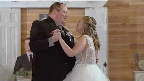 Jolly Father-Daughter Dance