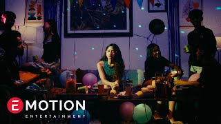 Download Lagu Maisha Kanna - Ingin Hilang Ingatan (Official Music Video) MP3 Download Lagu Maisha Kanna - Ingin Hilang Ingatan (Official Music Video) MP3