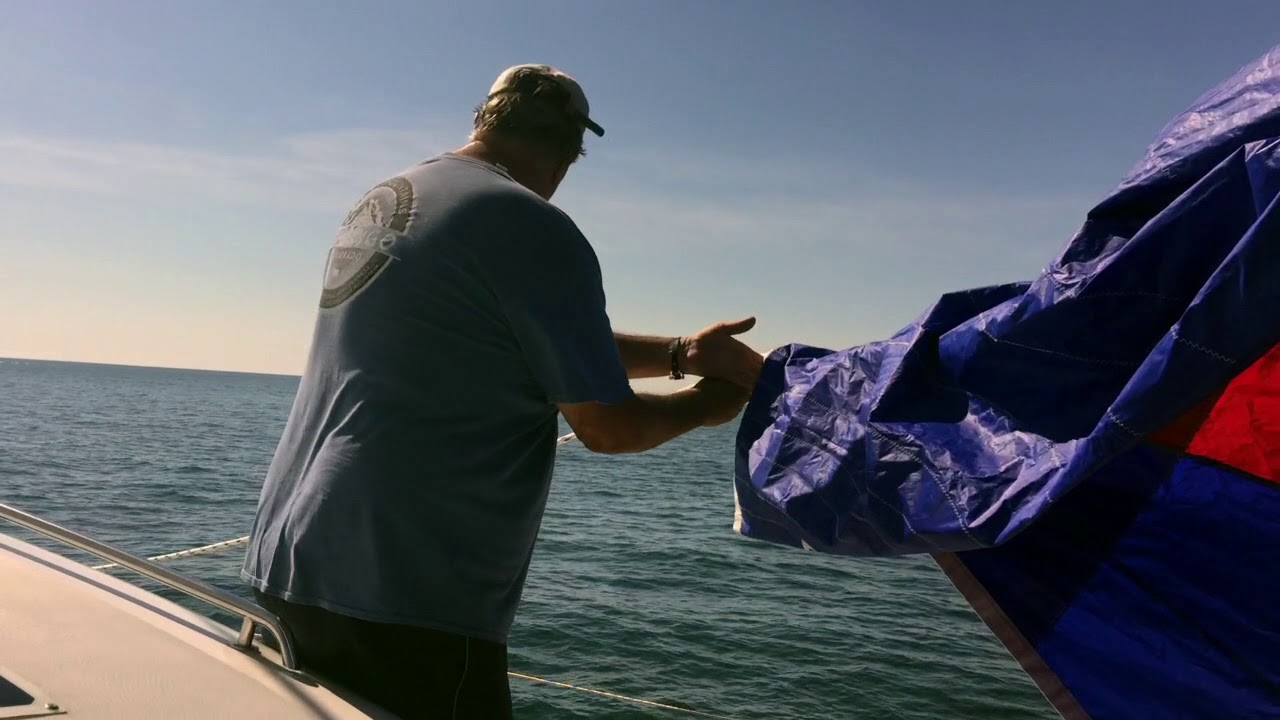 How To Set An Asymetrical Spinnaker On A Catamaran