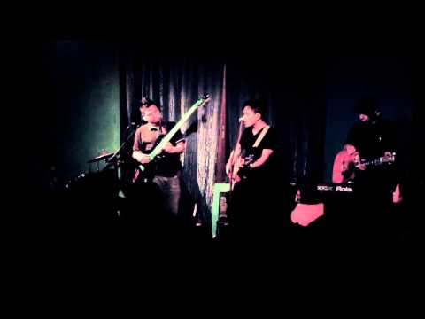 Ebe Dancel - Lapit [Live @ Conspiracy Bar]