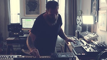 Live Dub Session with Playdifferently Model1 , Isla S2400, Vermona Perfourmer and Octatrack