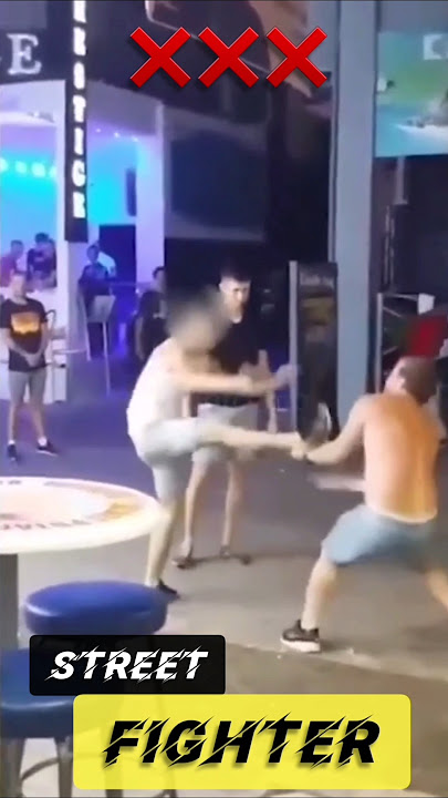 Street fighter kick #selfdenfense #streetdefence #mma