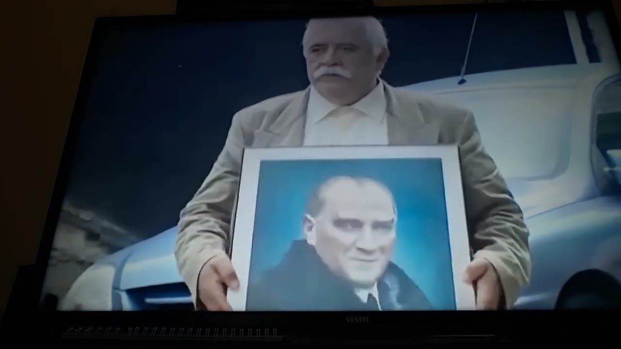 Levent kırca geleceği gören değerli insan