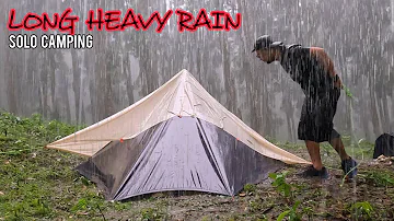 SOLO CAMPING HEAVY RAIN - BUILD SHELTER IN LONG HEAVY RAIN - ASMR