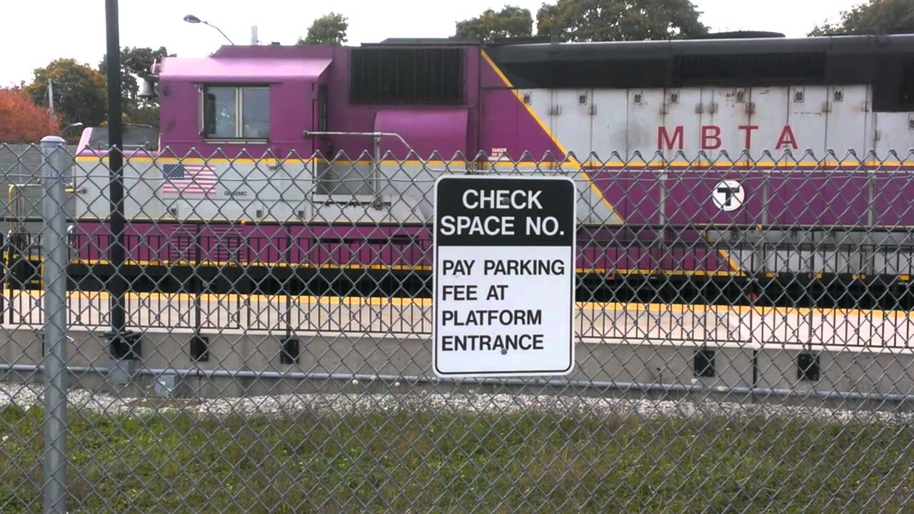 MBTA GP40MC 1125 idling at Greenbush station. YouTube